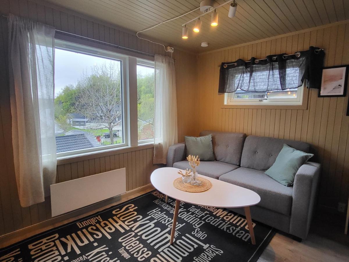 Koselig Studioleilighet I Svolvaer - Lofoten Ved Svolvaergeita, Djevelporten Exterior photo